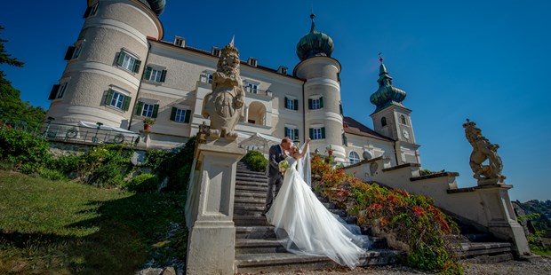 Hochzeitsfotos - Art des Shootings: Trash your Dress - Eberschwang - Märchenhafte Hochzeit im Schloss Artstetten. - Ing.Ivan Lukacic