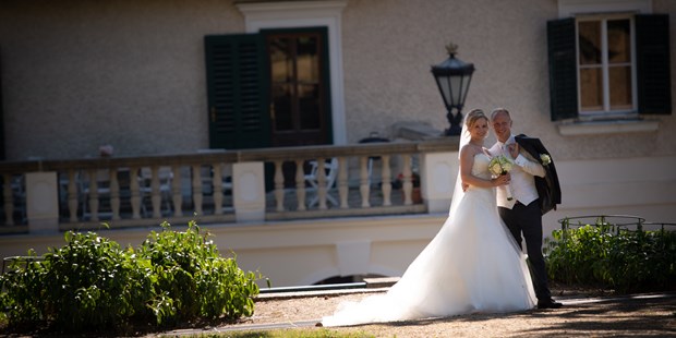 Hochzeitsfotos - Copyright und Rechte: Bilder auf Social Media erlaubt - Hausruck - Kerstin & Sascha
 - Ing.Ivan Lukacic