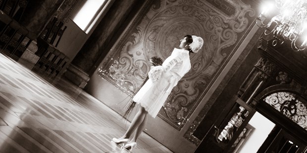 Hochzeitsfotos - Art des Shootings: Trash your Dress - Hausruck - Yvonne Obermüller Fotografie