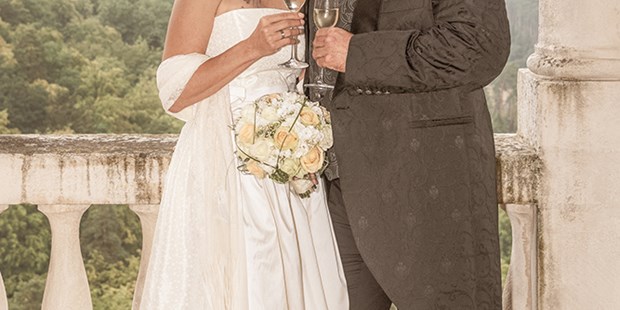 Hochzeitsfotos - Videografie buchbar - Thalheim bei Wels - Emil Jovanov