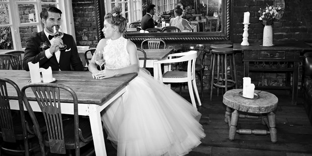 Hochzeitsfotos - Art des Shootings: Trash your Dress - Schleiden - sarah elspass