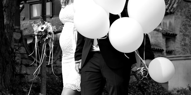Hochzeitsfotos - Copyright und Rechte: Bilder auf Social Media erlaubt - Nordhorn - sarah elspass