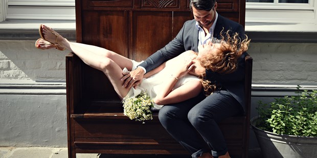 Hochzeitsfotos - Art des Shootings: Trash your Dress - Schleiden - sarah elspass