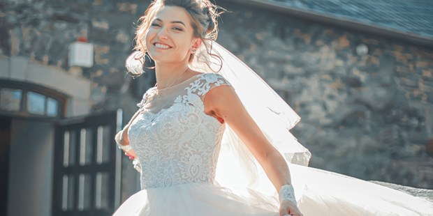 Hochzeitsfotos - Art des Shootings: Trash your Dress - Schleiden - Viktoria Popova