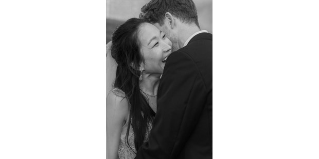 Hochzeitsfotos - Copyright und Rechte: Bilder auf Social Media erlaubt - Bielefeld - Ninnie & Dave