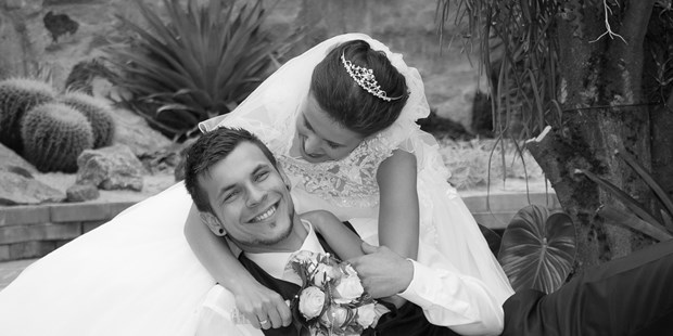 Hochzeitsfotos - Copyright und Rechte: Bilder auf Social Media erlaubt - Enns - www.andrea-fotografiert.at - Andrea Reiter