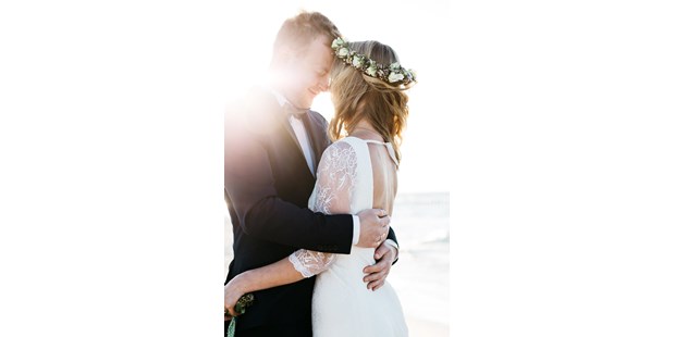 Hochzeitsfotos - Videografie buchbar - Wilkau-Haßlau - Traumhochzeit am Strand. - Jennifer & Michael Photography