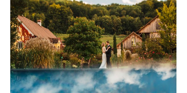 Hochzeitsfotos - Copyright und Rechte: Bilder auf Social Media erlaubt - Steiermark - Markus Jöbstl Photographer