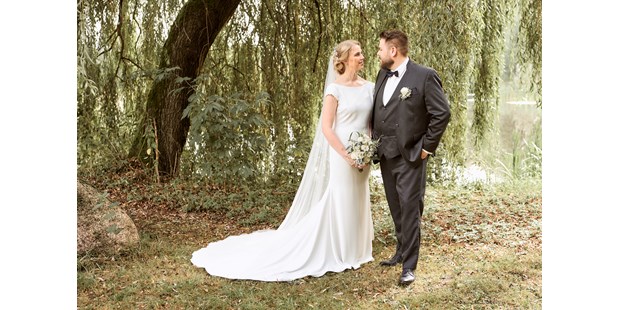 Hochzeitsfotos - Copyright und Rechte: Bilder auf Social Media erlaubt - Niedersachsen - Alex & Natalya Photography