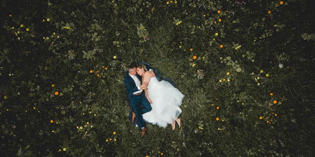 Hochzeitsfotos - Copyright und Rechte: Bilder auf Social Media erlaubt - Leipzig - christianraufeisenphotography