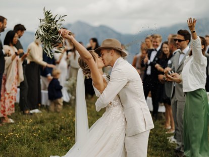 Hochzeitsfotos - Art des Shootings: Prewedding Shooting - Döbriach - PIA EMBERGER