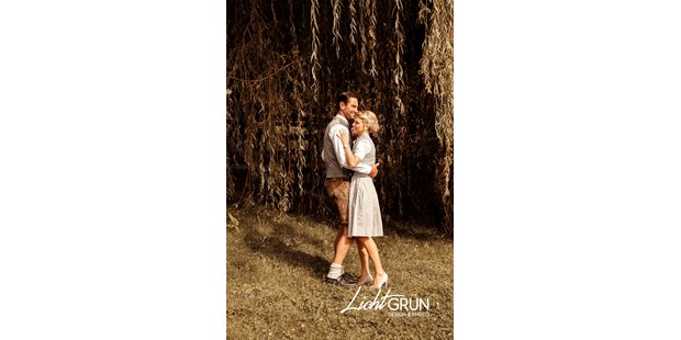 Hochzeitsfotos - Videografie buchbar - Hausruck - Lichtgrün Design & Photo - Linda Mayr
