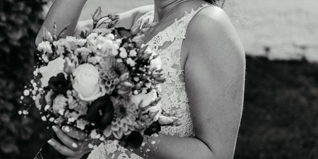 Hochzeitsfotos - Copyright und Rechte: Bilder auf Social Media erlaubt - Schwarzenbruck - Maria's Fotografie