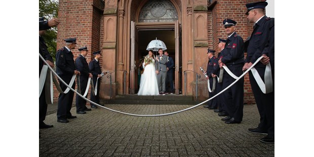 Hochzeitsfotos - Fotobox mit Zubehör - Langenhagen (Region Hannover) - Fotostudio Armin Zedler