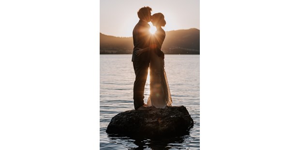 Hochzeitsfotos - Copyright und Rechte: Bilder auf Social Media erlaubt - Straubing - After-Wedding-Shooting am Traunsee in Gmunden Oberösterreich - Kosia Photography