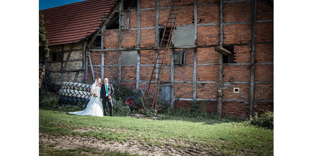 Hochzeitsfotos - Art des Shootings: Portrait Hochzeitsshooting - Holzwickede - Hochzeitsfotograf Dortmund, Hochzeitsfotograf Unna,
Hochzeitsfotograf Bochum - Marco Herrmann - Hochzeitsfotograf