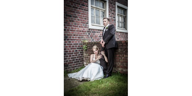 Hochzeitsfotos - zweite Kamera - Holzwickede - Hochzeitsfotograf Dortmund, Hochzeitsfotograf Unna,
Hochzeitsfotograf Bochum - Marco Herrmann - Hochzeitsfotograf