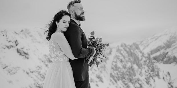 Hochzeitsfotos - Art des Shootings: Portrait Hochzeitsshooting - Ehrwald - Ariane Frötscher Fotografie