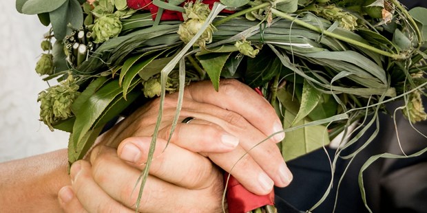 Hochzeitsfotos - Absam - Standesamtliche Trauung in Dornbirn und Segnung in der Mehrerau
Es war ein wunderbarer Tag. 
Brautpaar Bargehr. - Glücksbild Fotografie