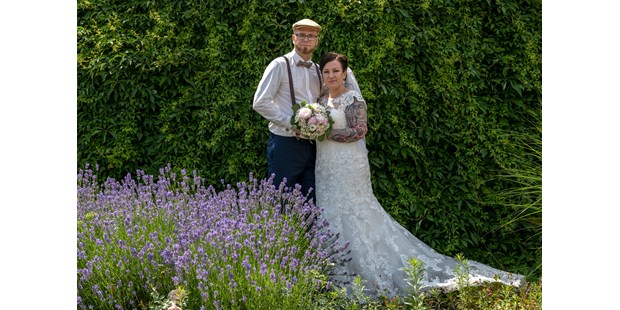 Hochzeitsfotos - Art des Shootings: Prewedding Shooting - Elbeland - Nina und Heiko - Roland Schlegel