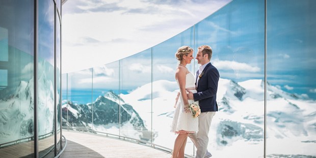 Hochzeitsfotos - Innsbruck - Hochzeits- und Porträtfotos mit viel Gefühl und Esprit...  - Bernhard Stelzl Photography