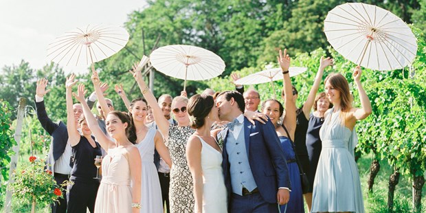 Hochzeitsfotos - Copyright und Rechte: Bilder auf Social Media erlaubt - Weppersdorf - Hochzeit in der Südsteiermark - Melanie Nedelko - timeless storytelling