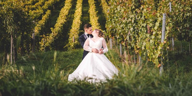Hochzeitsfotos - Copyright und Rechte: Bilder frei verwendbar - Heilbronn - After Wedding Shooting in den Weinbergen - Frechefarben
