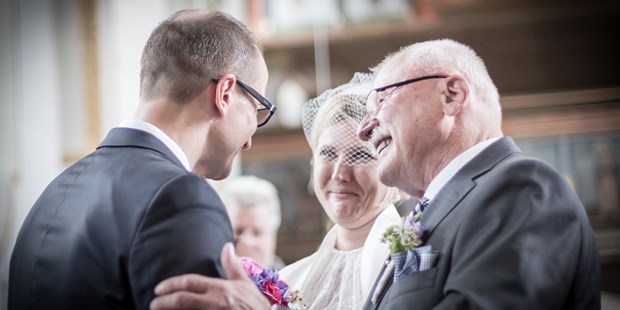 Hochzeitsfotos - Copyright und Rechte: Bilder frei verwendbar - Büdingen - Echte Emotionen  - sho fotografie