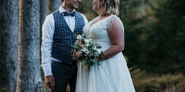 Hochzeitsfotos - Copyright und Rechte: Bilder auf Social Media erlaubt - Region Schwaben - After Wedding Shooting Allgäu - Kevin König | Hochzeitsfotograf