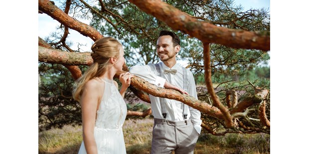 Hochzeitsfotos - Art des Shootings: Fotostory - Neumünster - Love is in the air - Wedding