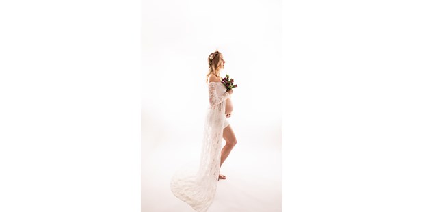 Hochzeitsfotos - Art des Shootings: Trash your Dress - Weinviertel - Purelovestories photography VOGT