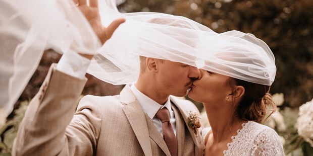 Hochzeitsfotos - Jenbach - Die Zeit für ein Paarshooting ist einfach so wichtig. - Dzenana Frau Imamovic