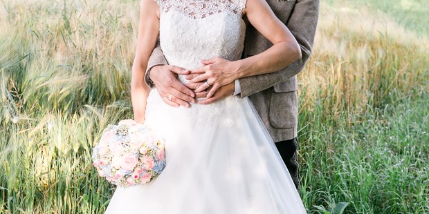 Hochzeitsfotos - Copyright und Rechte: Bilder auf Social Media erlaubt - Straubing - Andrea Staska Photography
