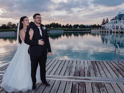 Hochzeitsfotos - Fotobox mit Zubehör - Wedding Paradise e.U. Professional Wedding Photographer