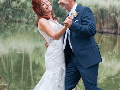 Hochzeitsfotos - Art des Shootings: After Wedding Shooting - Breitenfurt bei Wien - Wedding Paradise e.U. Professional Wedding Photographer