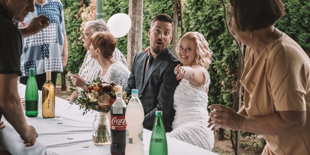 Hochzeitsfotos - Copyright und Rechte: Bilder auf Social Media erlaubt - Steiermark - Hochzeitsfotograf Graz Wien - Hochzeifotograf N&T