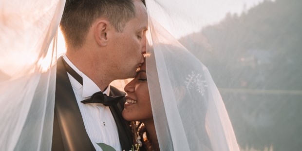 Hochzeitsfotos - Copyright und Rechte: Bilder auf Social Media erlaubt - Obergerlafingen - Hochzeitsfotograf Schweiz  - Hochzeifotograf Neza&Tadej