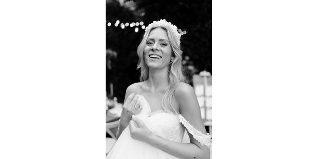 Hochzeitsfotos - Copyright und Rechte: Bilder auf Social Media erlaubt - Flachgau - Mellgrafie