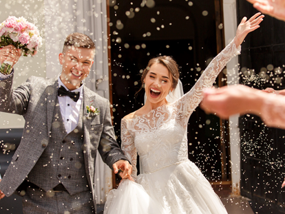 Hochzeitsfotos - Copyright und Rechte: Bilder auf Social Media erlaubt - Österreich - Adrian Ferenczik Photography