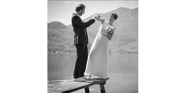 Hochzeitsfotos - Copyright und Rechte: keine Vervielfältigung erlaubt - Kundl - Fotografin Miriam Schwarzfischer 