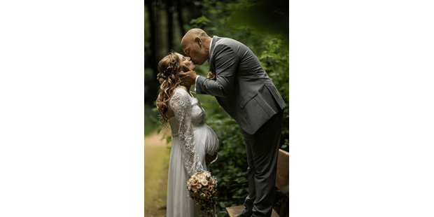 Hochzeitsfotos - Videografie buchbar - Kayhude - Hochzeitsfotograf Helge Peters - Mo´s Fotostudio