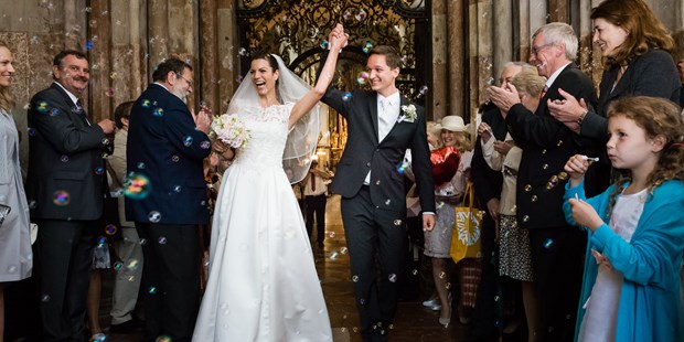 Hochzeitsfotos - Copyright und Rechte: Bilder privat nutzbar - Gois - Hochzeit Franziskanerkirche in Salzburg - Roland Sulzer Fotografie 