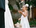 Hochzeitsfotograf: Die vielen zauberhaften Momente, die Euren Tag ausmachen sammeln wir mit Leidenschaft, um sie zu Eurer Geschichte zu verweben. - freynoi - Die Hochzeitsfotografinnen