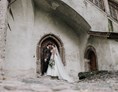 Hochzeitsfotograf: Eine wundervolle Schloßhochzeit im Schloß Friedberg in Volders - Shots Of Love - Barbara Weber Photography