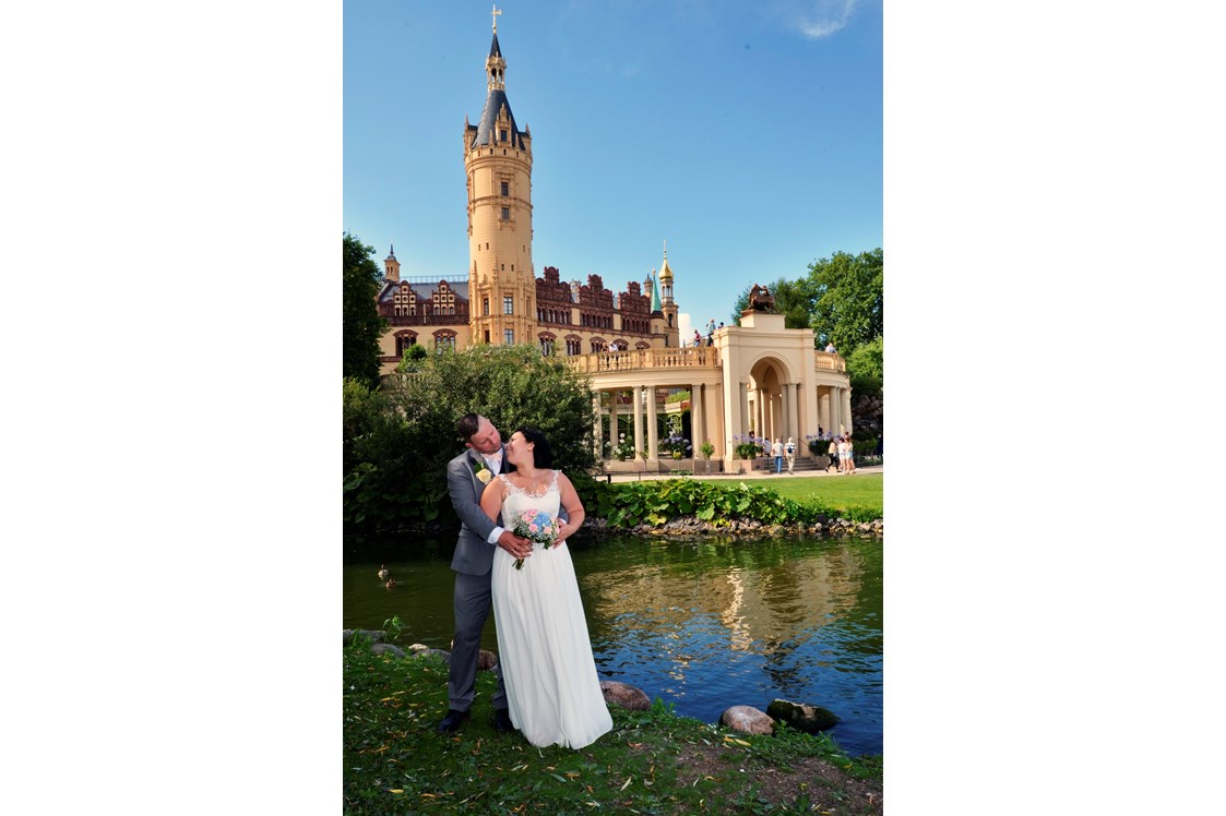 Hochzeitsfotograf: Schloss Schwerin - Brautpaar-Shooting - BALZEREK, REINHARD